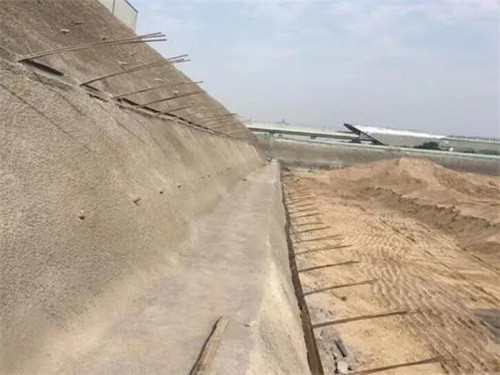 鱼峰河道边坡加固
